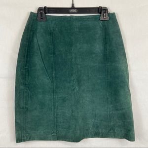 Savannah Vintage Suede 100% Leather Green Skirt